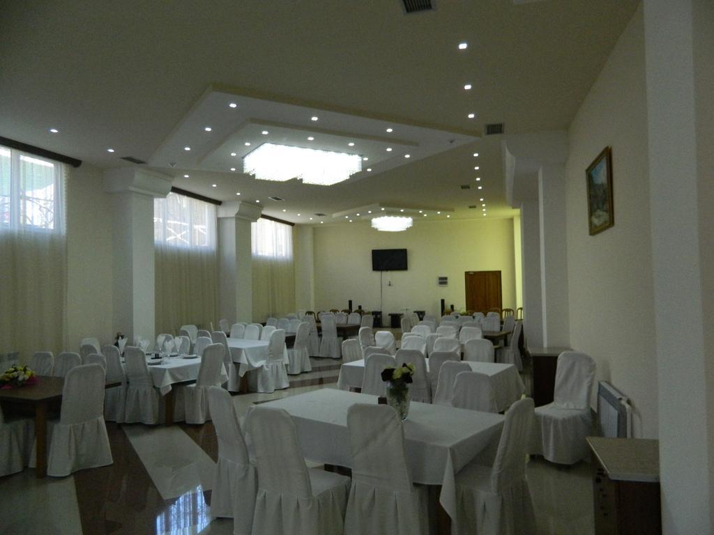אלוורדי Gayane Hotel מראה חיצוני תמונה