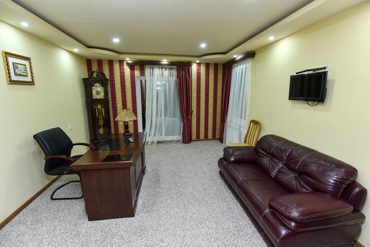 אלוורדי Gayane Hotel מראה חיצוני תמונה