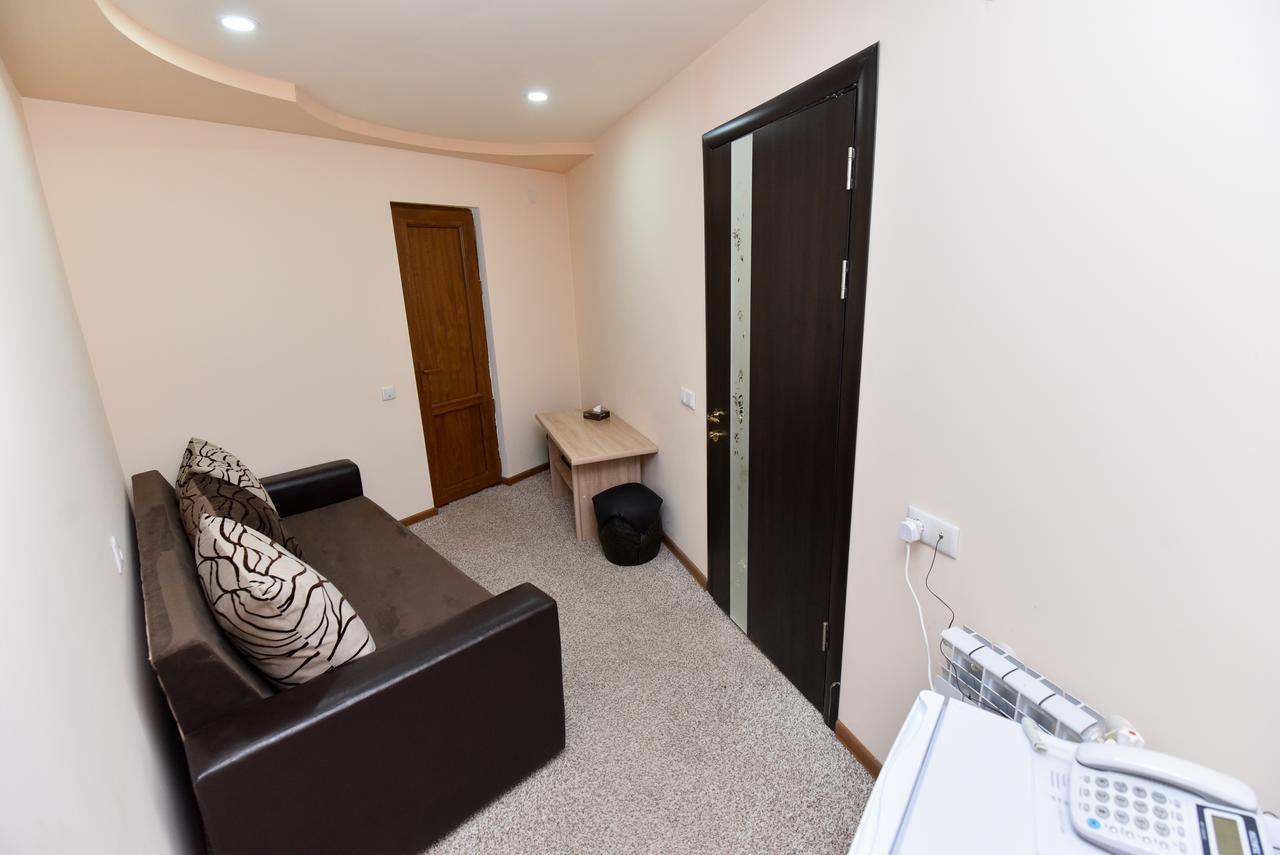 אלוורדי Gayane Hotel מראה חיצוני תמונה