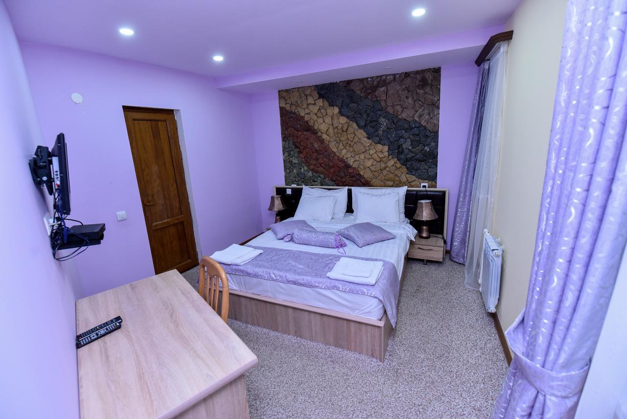 אלוורדי Gayane Hotel מראה חיצוני תמונה
