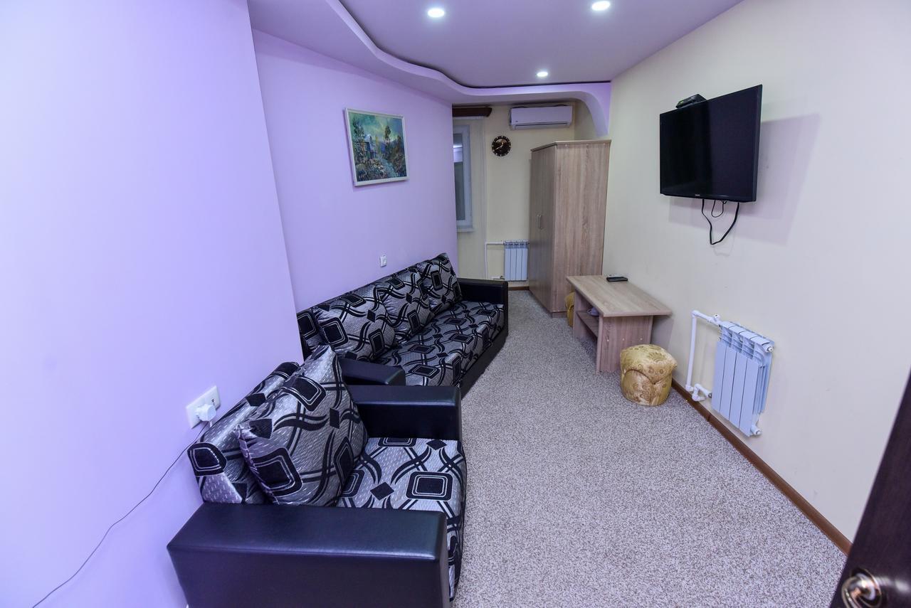 אלוורדי Gayane Hotel מראה חיצוני תמונה